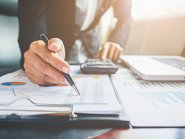 Réaliser le bilan de l'activité commerciale et rendre compte